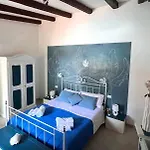 Villalietta Villa